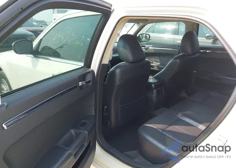 2010 Chrysler 300 Touring/Signature Series/Executive Series из США, поврежденный, VIN 2C3CA5CV6AH326899